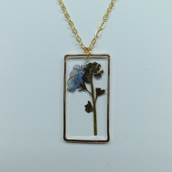 Jewelry - New | Pressed Forget Me Not Flower Specimen In Resin Necklace